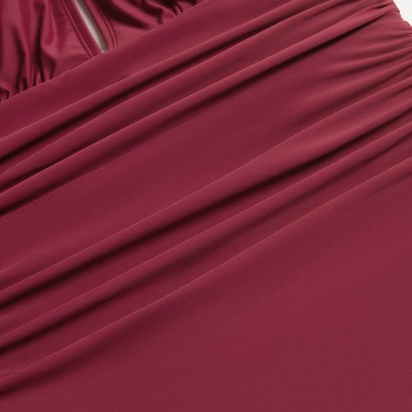 NWT CUPSHE V Neck One Piece Swimsuit Halter Backless Ruched Tummy Control, Large - Picture 6 of 9